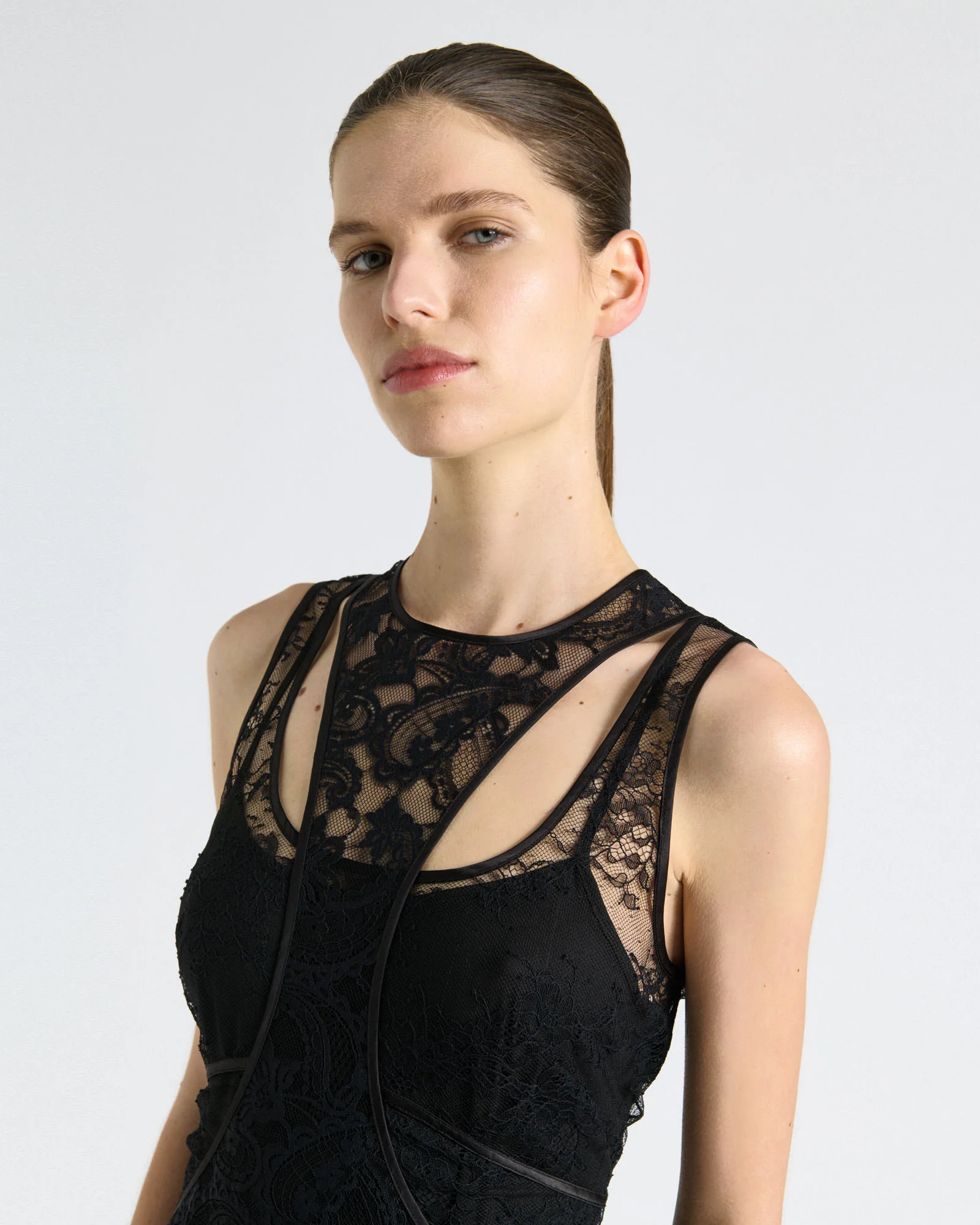 Black Paisley Lace Layered Midi Dress - Image 3