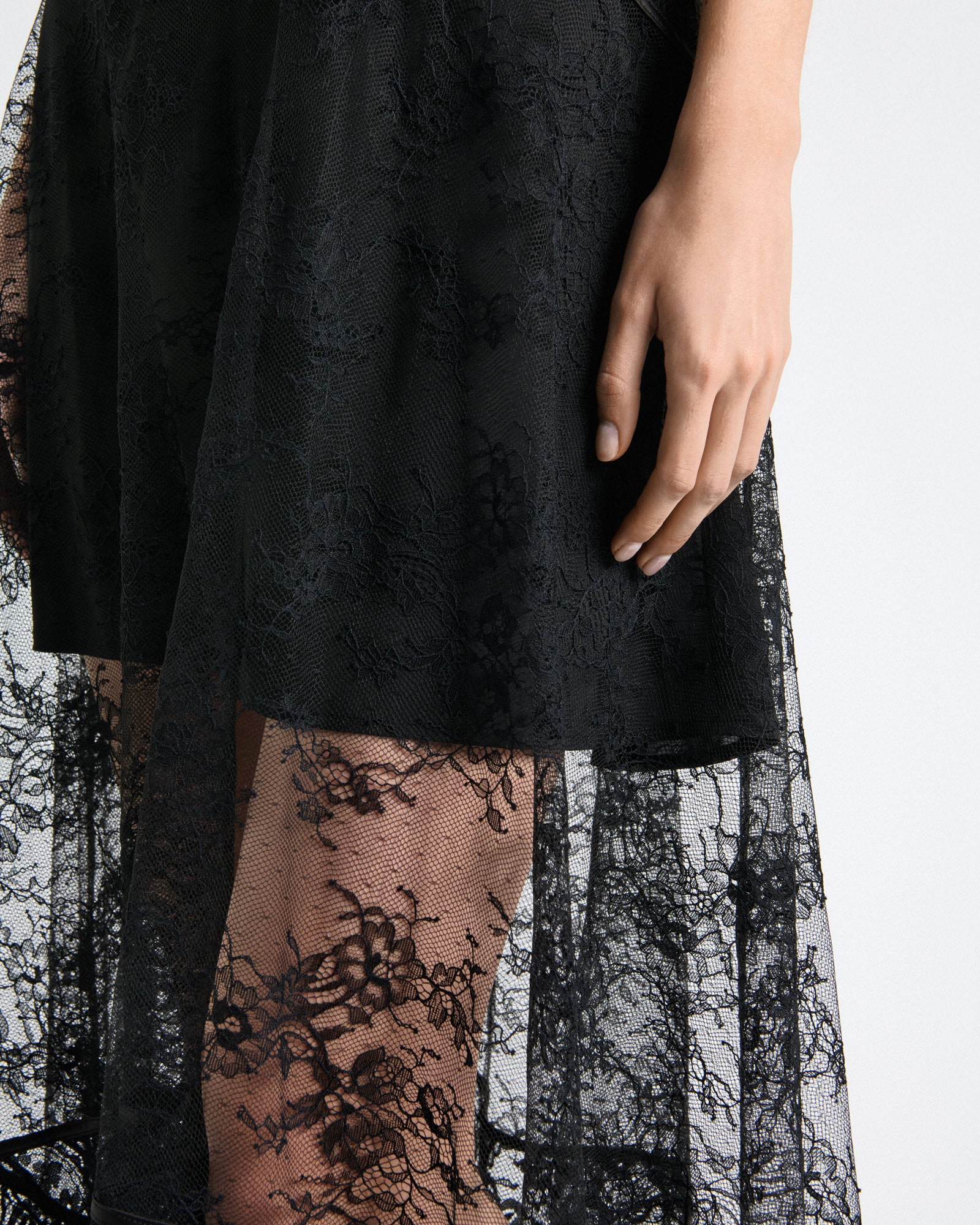 Black Paisley Lace Layered Midi Dress - Image 4