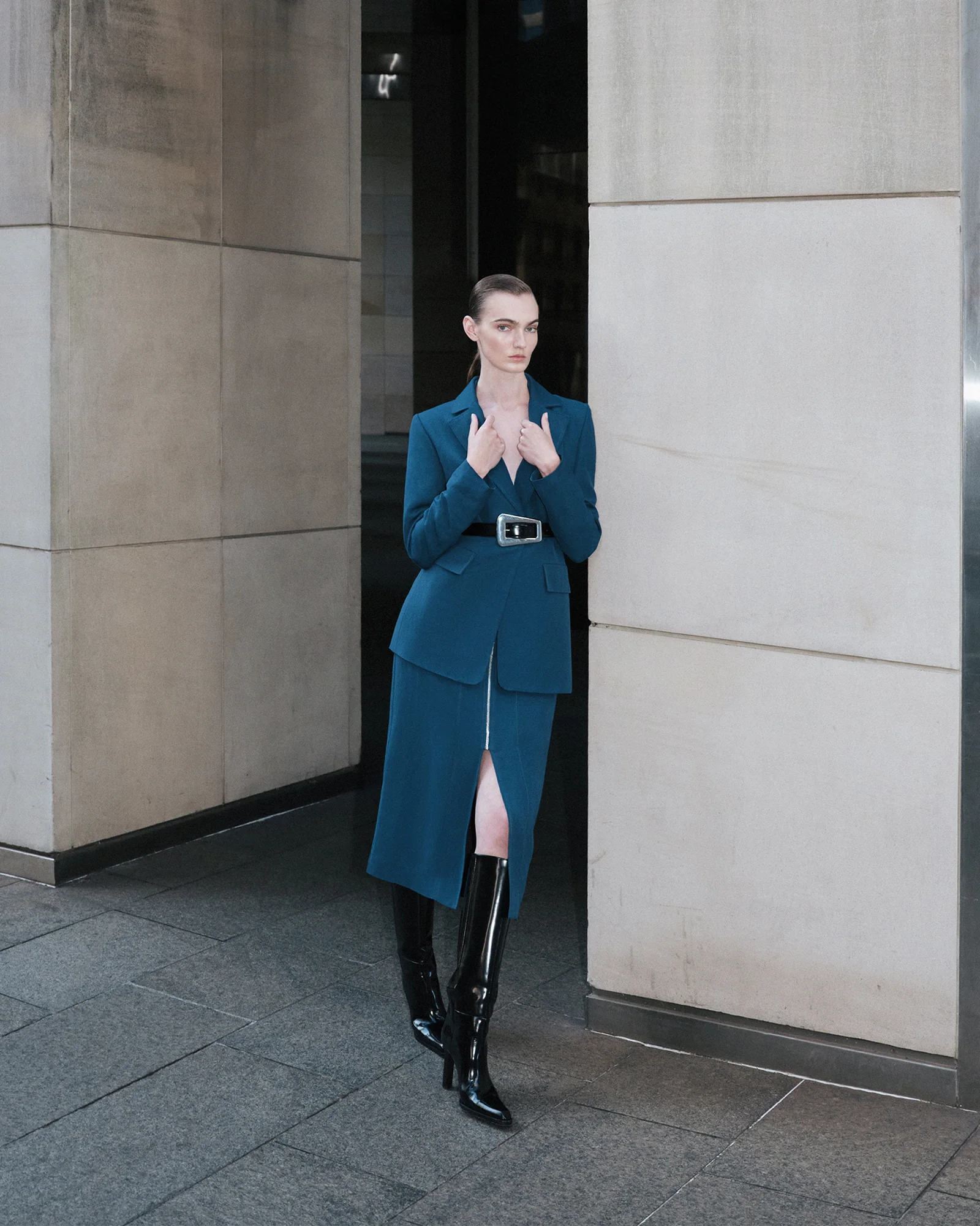 Linen Blend Panelled Midi Dress - Image 5