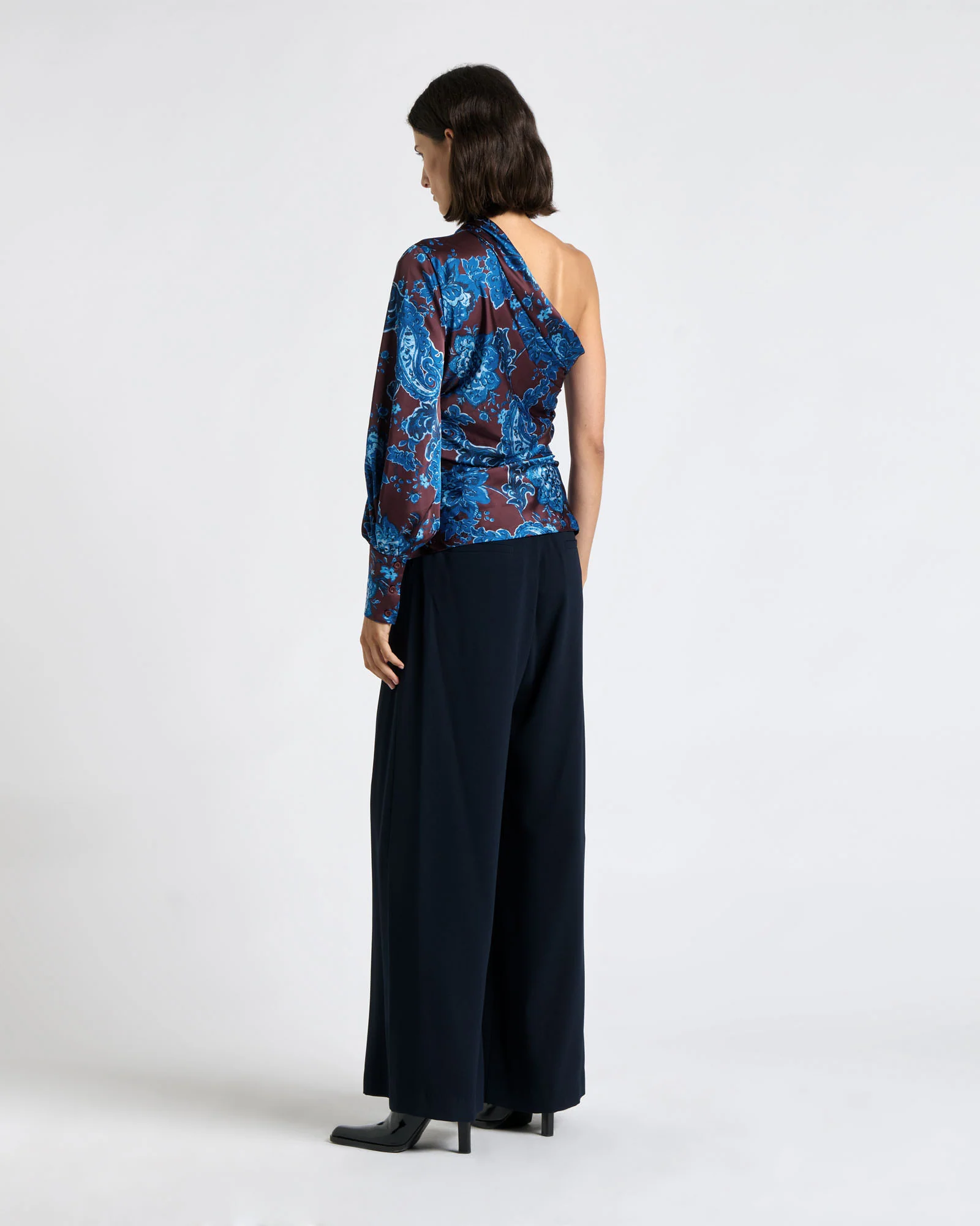 Satin Back Crepe Wide Leg Pant - Image 3